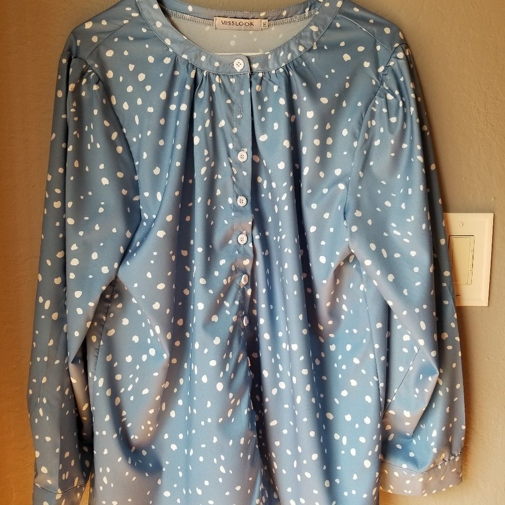 BLOUSE